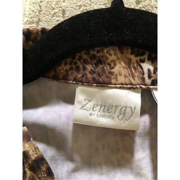 Zenergy By Chico’s Animal Print jacket zip SZ 0 - Picture 10 of 11